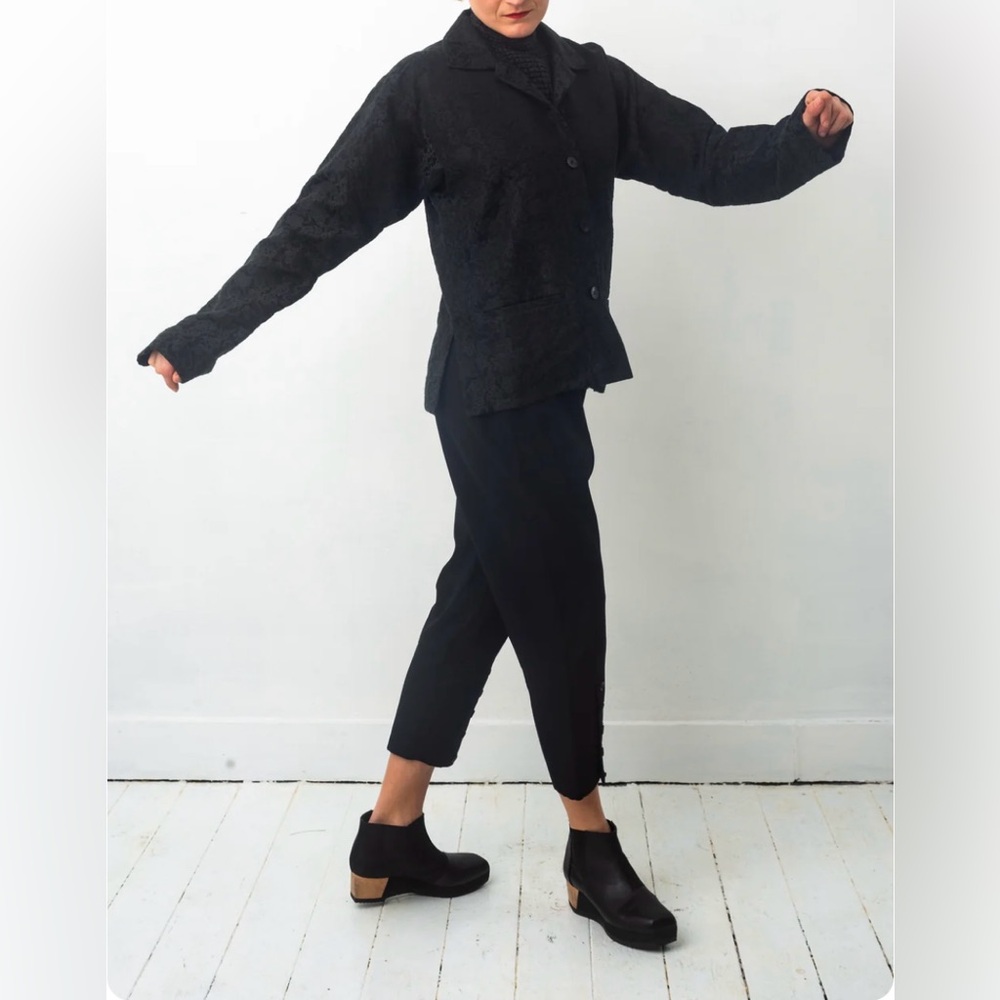 VTG 90’s Issey Miyake Black Jacket Size 3 Flower and Demon Print - Picture 15 of 15